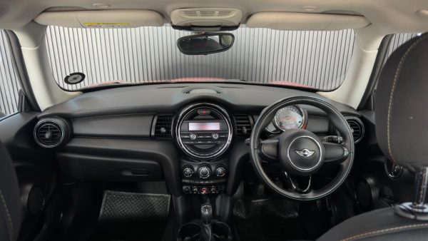 2016 MINI-ONE 1.5 MANUAL - Image 5