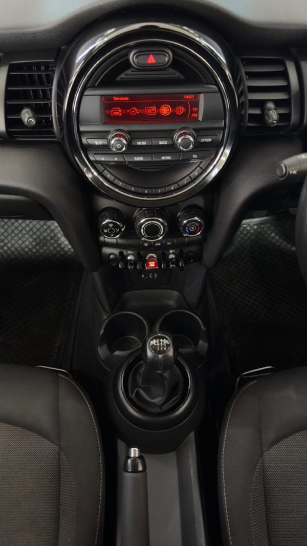 2016 MINI-ONE 1.5 MANUAL - Image 7
